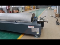 De karaf centrifugeert