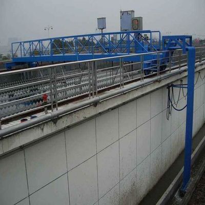 Roestvrijstalen reizende modderschraper horizontaal voor rioolwaterzuivering