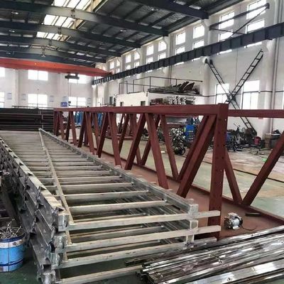 Roestvrijstalen reizende modderschraper horizontaal voor rioolwaterzuivering