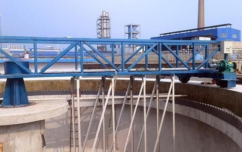 Vergeldende die Bodemschraper voor Vierkante Afvalwaterpool wordt gebruikt