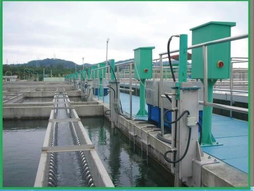 Vergeldende die Bodemschraper voor Vierkante Afvalwaterpool wordt gebruikt