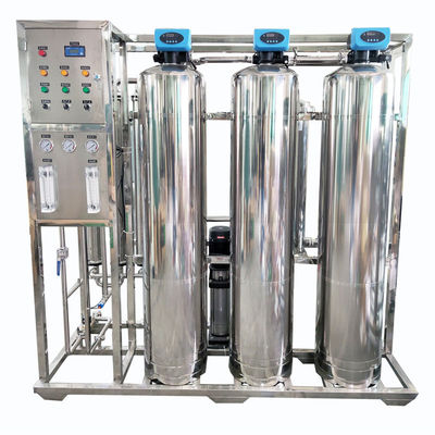 Automatische gedeïoniseerde RO Pure waterzuiveraar Zacht waterapparatuur 500l / H Waterbehandelingsapparatuur