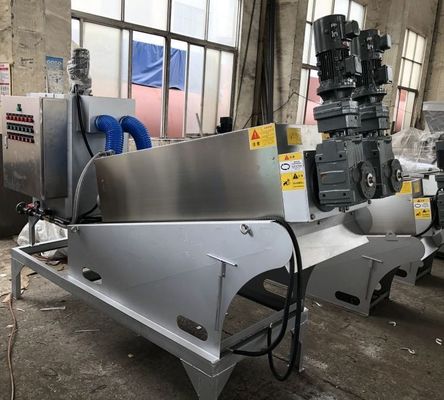 5m3/H van de de Stapelaaraquicultuur van de roestvrij staalschroef Spiraalvormig de Modderdehydratatietoestel