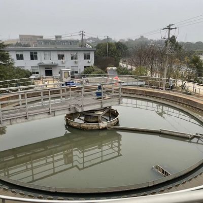 Van de de Aandrijvingsmodder van de roestvrij staal de Halve Brug Perifere Tank van de de Schrapersedimentatie
