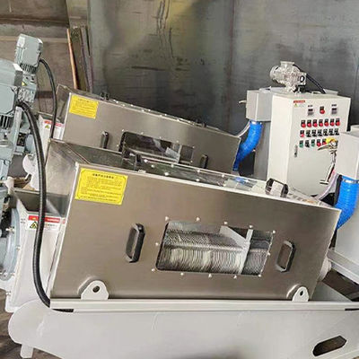 Volledig Automatisch het dehydratatietoestelsysteem 2.23kw 380Volt van de Roestvrij staal Spiraalvormig modder