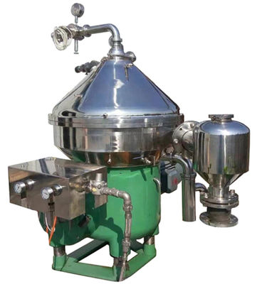 Centrifugeermachine met schijndeksel (scheefcentrifuge-separator)