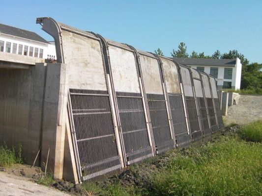 Het Mechanische die de Barscherm van de watermilieubescherming voor de Post van de Rivierpomp wordt gebruikt