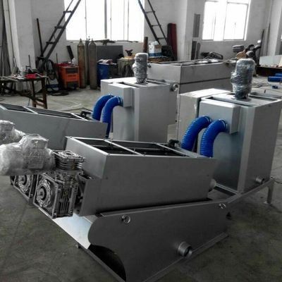 4.5m3/h de Modder Ontwaterende Machine van de schroefpers, Chemisch Modder Ontwaterend Materiaal
