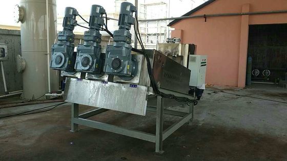 Drie Motor 300 Gestapelde Schroefmodder het Ontwateren Machine Industriële Rang